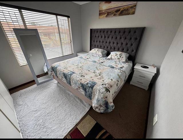 2 BEDROOM TOWNHOUSE FOR SALE IN GLEN MARAIS